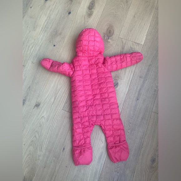 THE NORTH FACE snowsuit - Picture 2 of 3